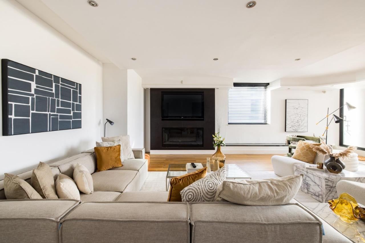 The River Thames View - Stunning 2bdr Flat With Study + Balcony Apartamento
